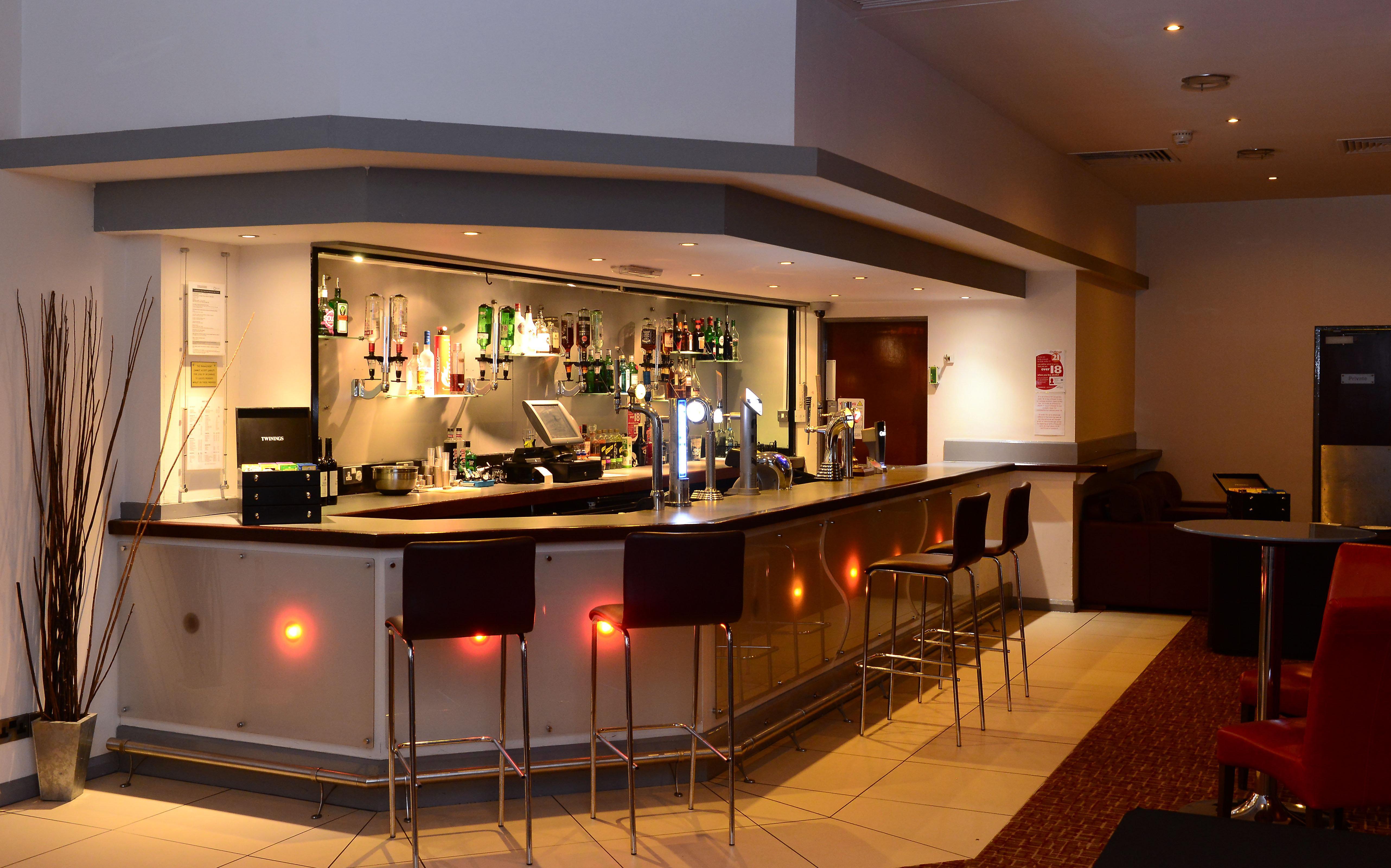 Holiday Inn Telford Ironbridge By Ihg Exteriör bild