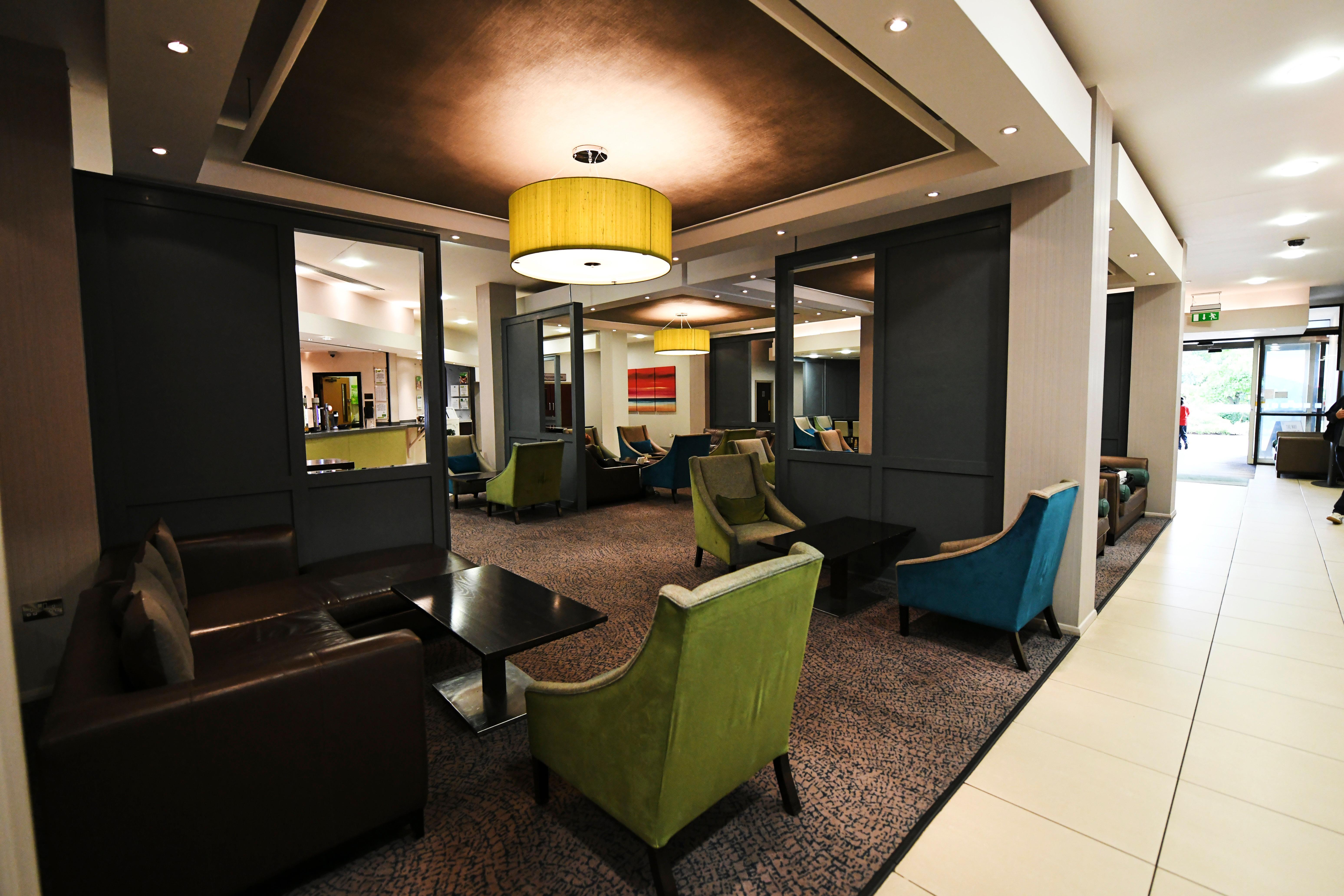 Holiday Inn Telford Ironbridge By Ihg Exteriör bild