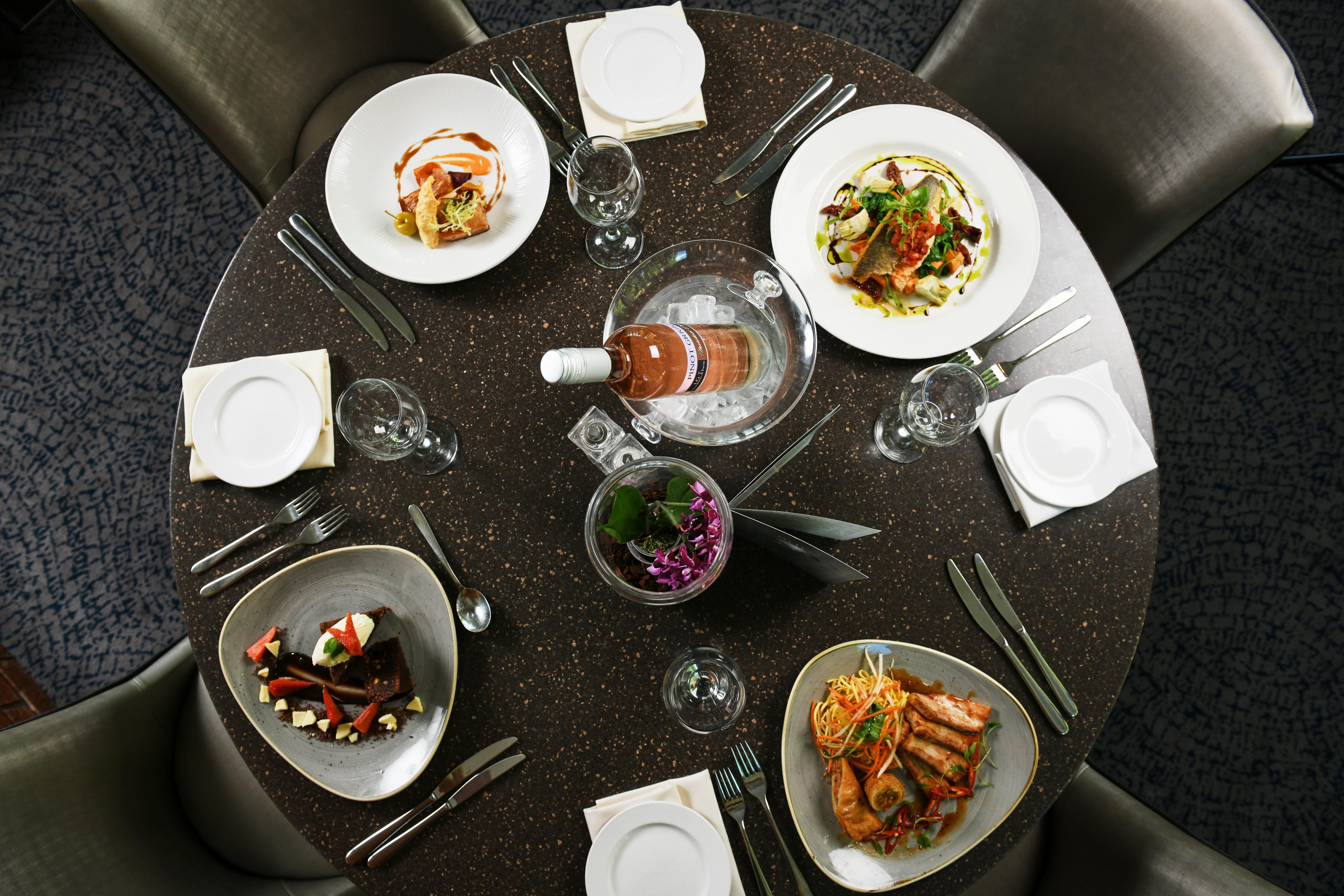 Holiday Inn Telford Ironbridge By Ihg Exteriör bild