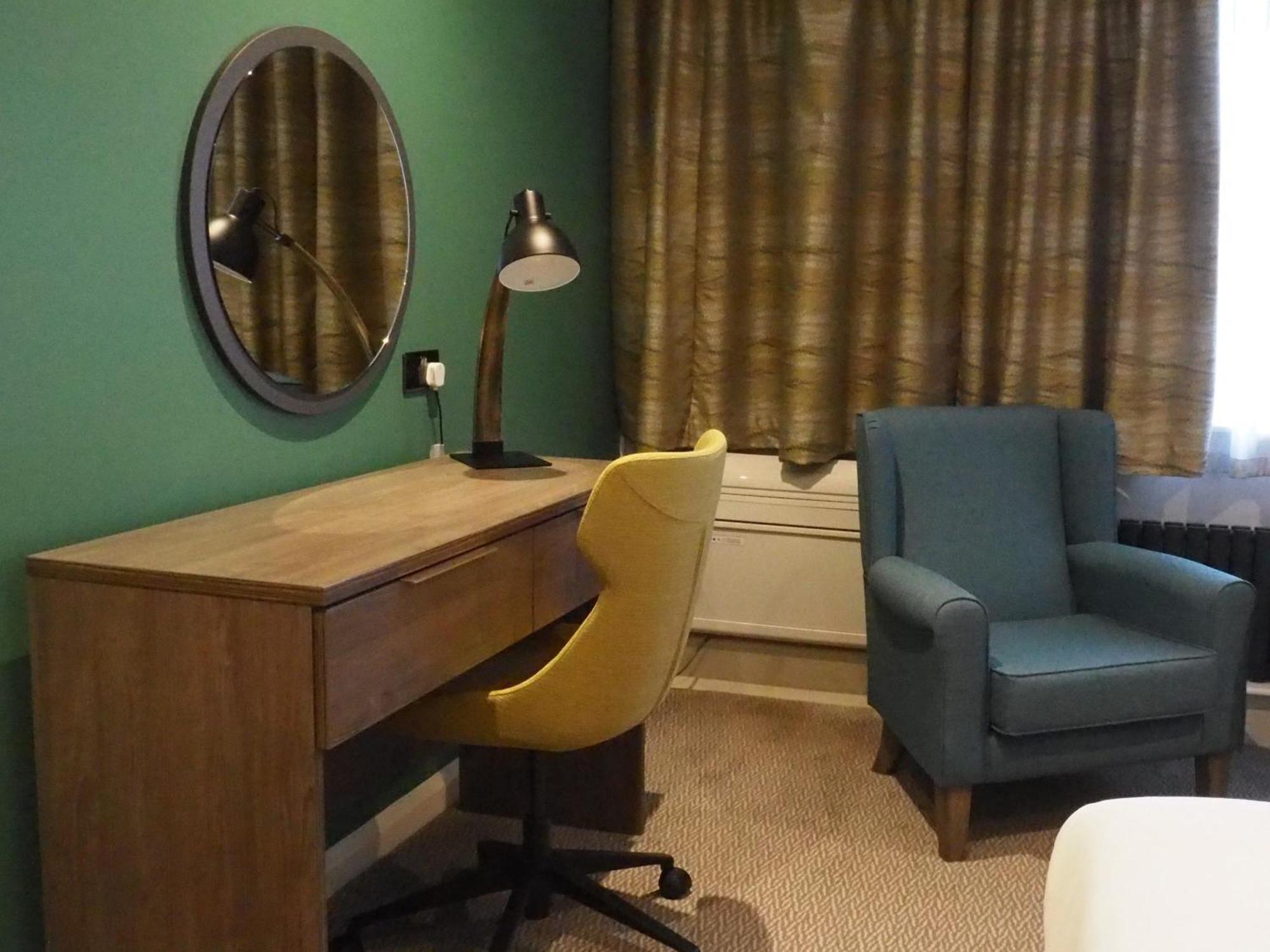 Holiday Inn Telford Ironbridge By Ihg Exteriör bild
