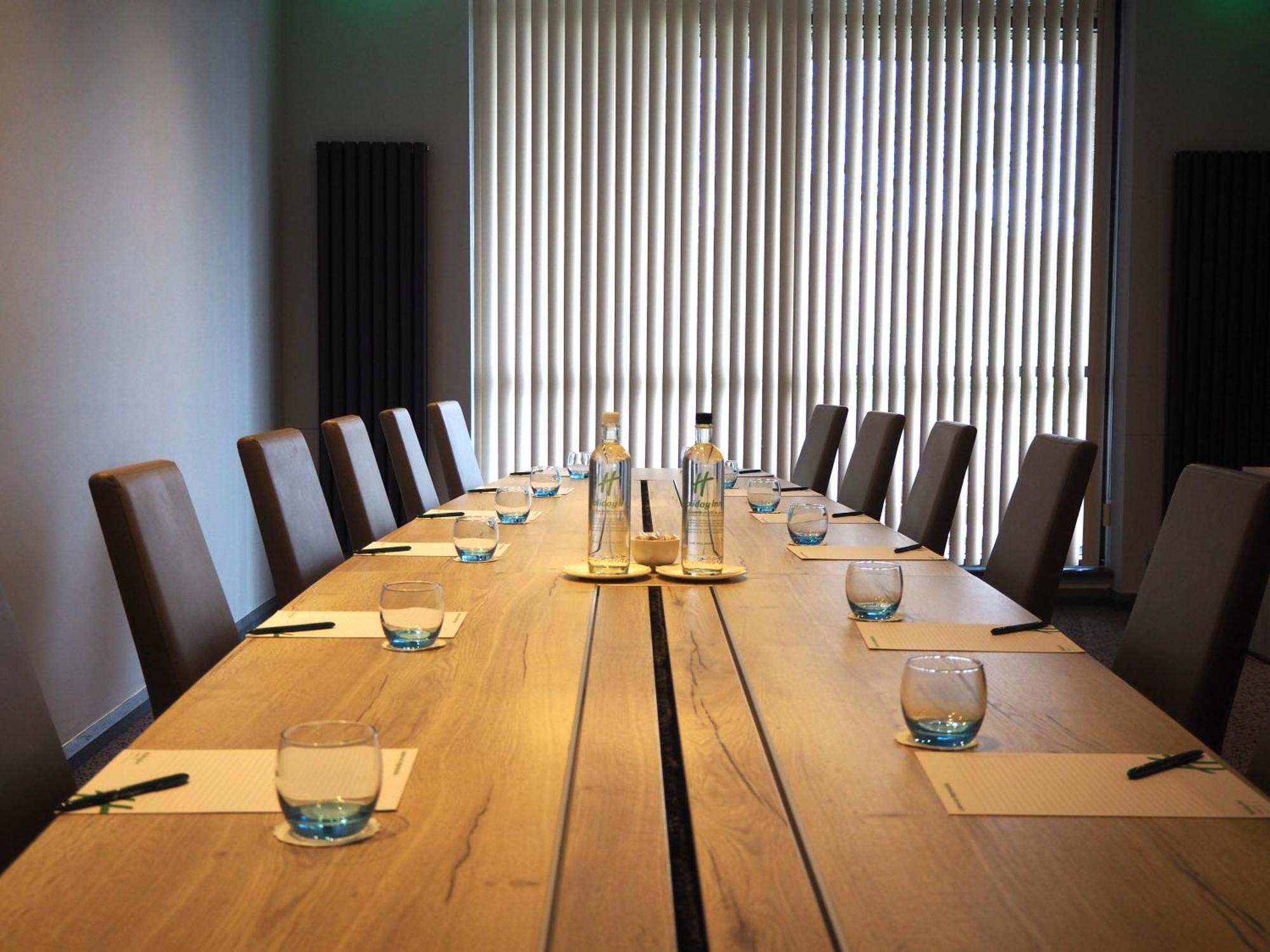 Holiday Inn Telford Ironbridge By Ihg Exteriör bild