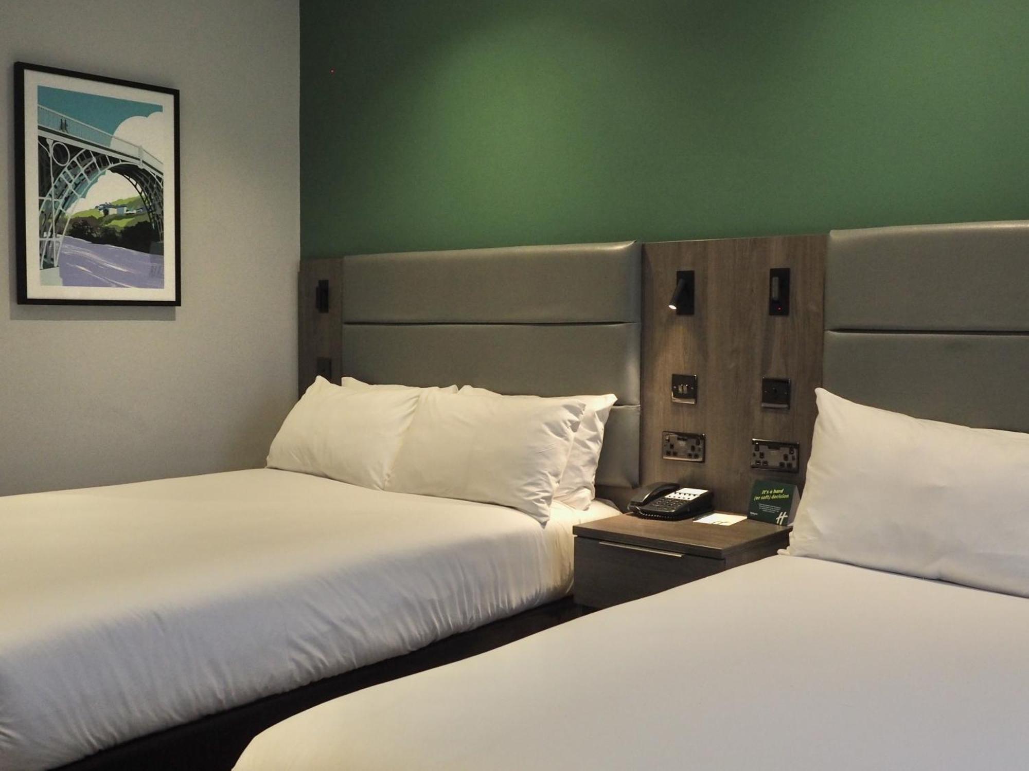 Holiday Inn Telford Ironbridge By Ihg Exteriör bild