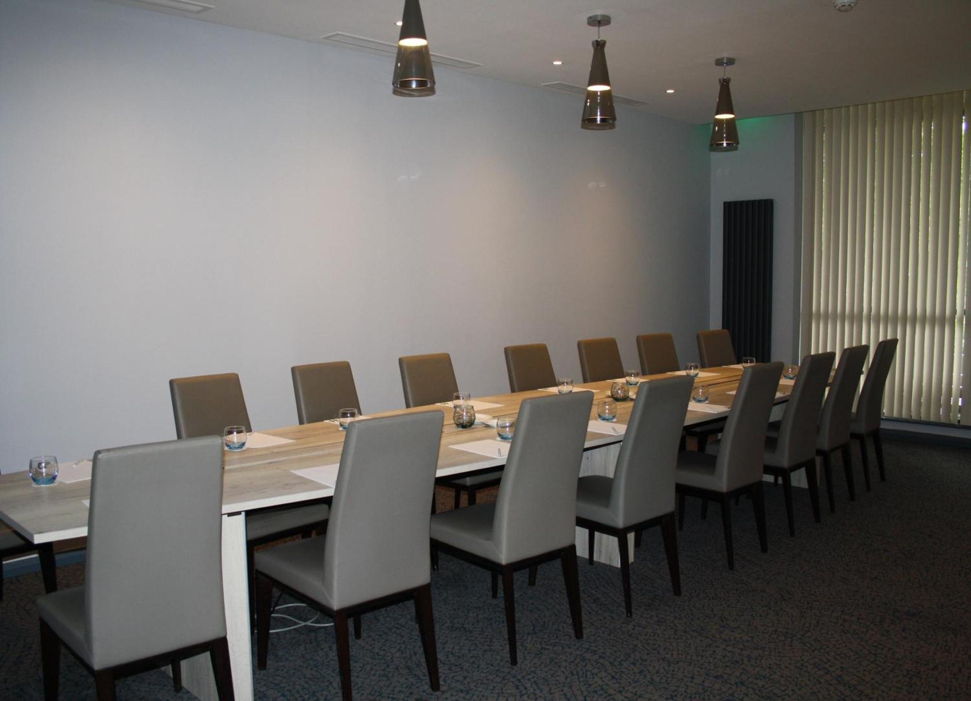 Holiday Inn Telford Ironbridge By Ihg Exteriör bild