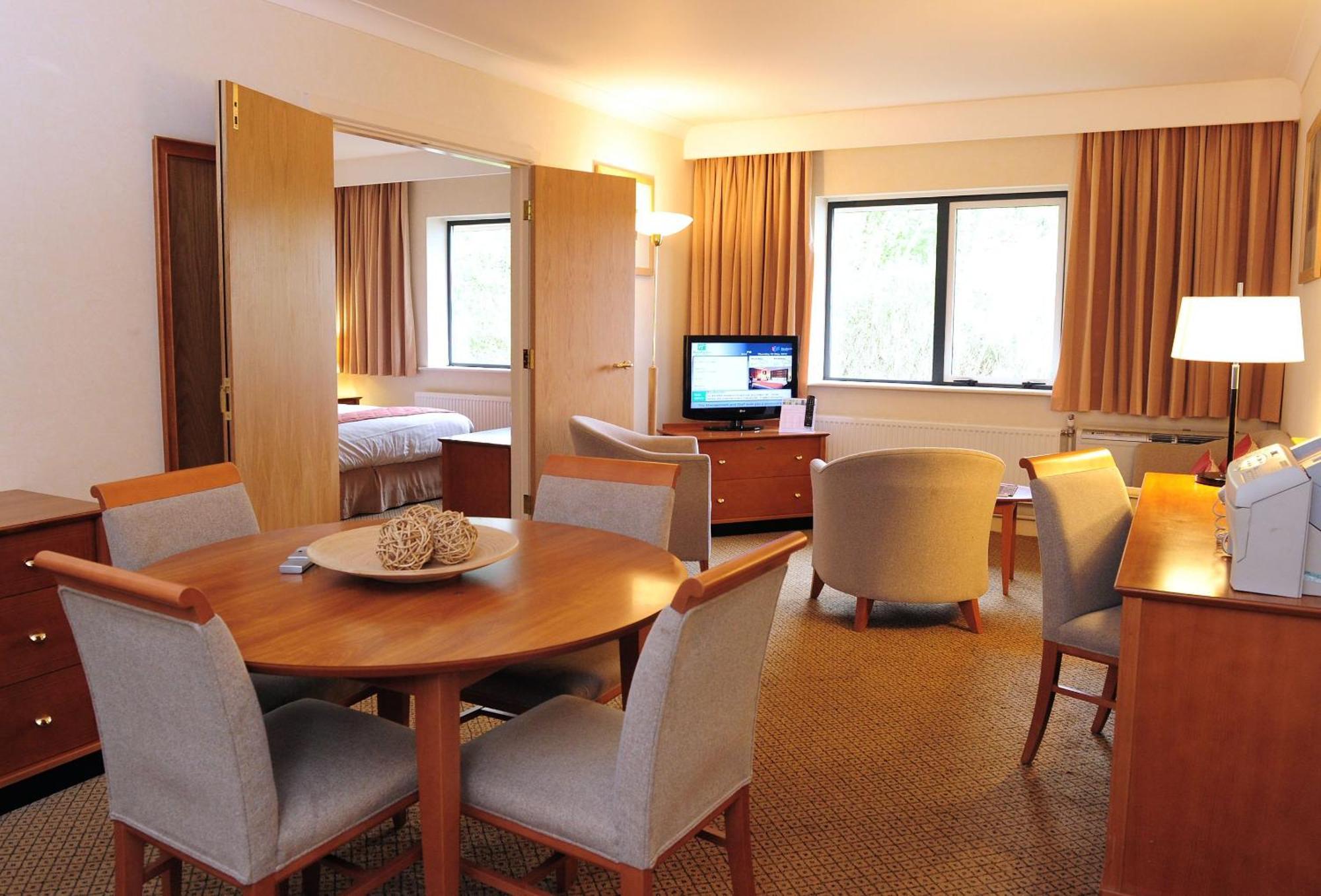 Holiday Inn Telford Ironbridge By Ihg Exteriör bild